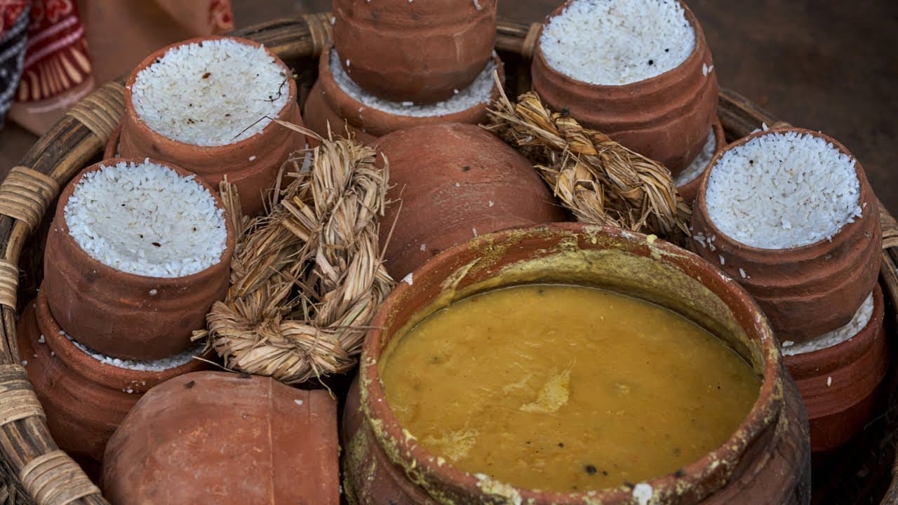 Local Odia food served in Puri